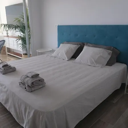 Апартаменты Montesol 1 Ocean View *